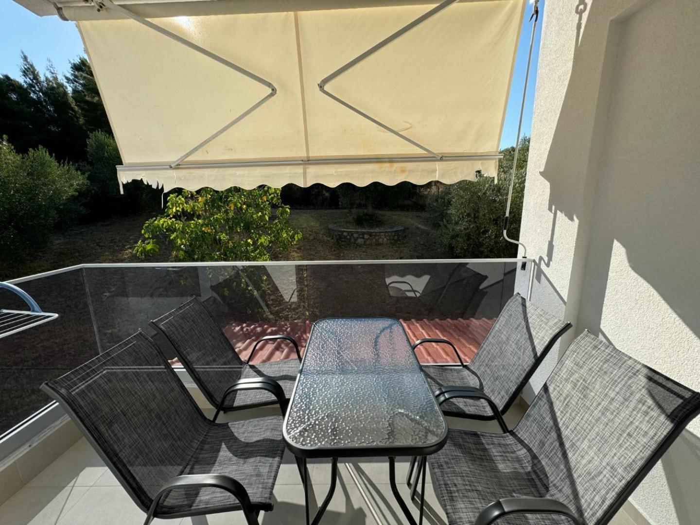 Makis House Hotel Nikiti  Exterior photo